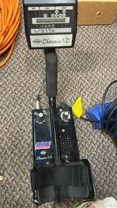 lot 752 image: Whites Classic I.D. Metal Detector with Blue Max 800 Search Coil