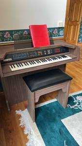 lot 857 image: Lowrey Genie Electronic Organ with Bench