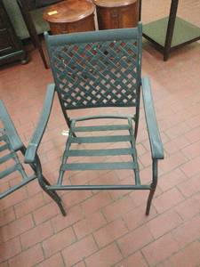 lot 59899 image: Set of 4 Stackable Steel Patio Chairs