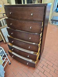lot 59944 image: Sit Com High Chest in Dark Brown - 6 Drawers
