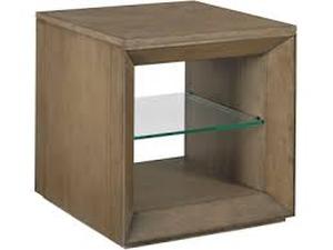 lot 59916 image: 087-915 Hammary Furniture Rectangular End Table - No Glass Shelf
