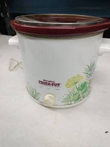 lot 60723 image: Rival Crock-Pot slow cooker