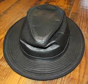 lot 60659 image: black Wilsons Leather fedora - X-Large