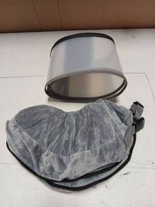 lot 25317 image: Pet Cones Inflatable and Plastic