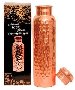 lot 42990 image: Copper Water Bottle - 34oz - Handcrafted Ayurvedic 100% Pure Copper Water Bottle for Drinking Men & Women Leak-Proof Lid BPA Free Non-Insulated & Eco Friendly with Premium Quality for Sport & Travel - Retail $30
