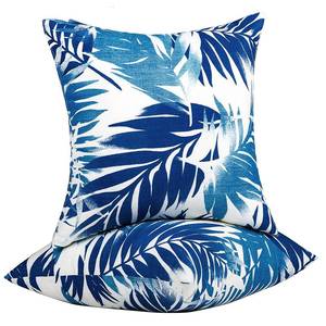 lot 60532 image: JMGBird Water-Repellent Outdoor Throw Pillows Set of 2 with Inserts - 18x18 Durable Patio Furniture Pillows - Retail $40