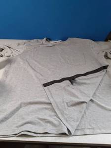 lot 995 image: Post Shoulder Surgery Shirts for Men Full Snap Open Tear Away Short Sleeve T Shirts Easy Chemo Port Access Tee Rotator Cuff Surgery Recovery Shirt(BKLG L) - Retail $34