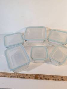lot 87 image: Glasslock Glass Food Storage Container Set with Lids