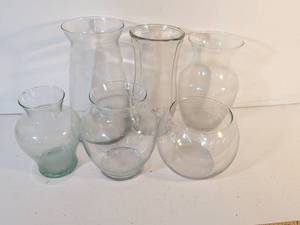 lot 135 image: Clear Glass Vase Collection Set of 6 Pieces