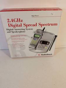 lot 150 image: RadioShack TAD-3815 2.4GHz Digital Cordless Phone with Answering System