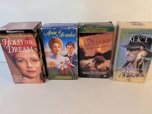 lot 160 image: Classic VHS Movie Collection - 4 Drama Films