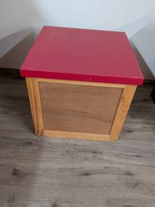 lot 187 image: Small Wooden Cube with Red Top