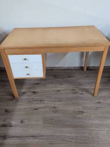 lot 195 image: Wooden Office Desk with Three Drawers