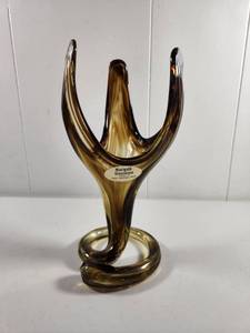 lot 127 image: Marigold Glassware Amber Art Glass Bowl Hand Blown