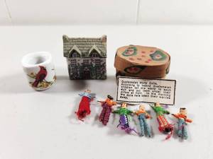 lot 158 image: Mixed Collectibles Lot with Guatemalan Worry Dolls