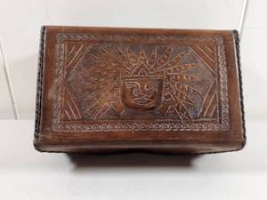 lot 161 image: Hand Tooled Leather Aztec Sun Face Jewelry Box