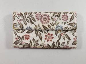 lot 176 image: Vintage Floral Brocade Clutch Wallet with Gold Frame&nbsp