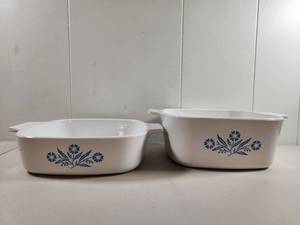 lot 180 image: Corning Ware Blue Cornflower Casserole Dishes Set of 2