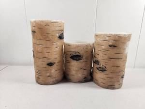 lot 214 image: Birch Bark Design Ceramic Candle Holder Set