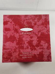 lot 216 image: Hallmark Keepsake 1997 Trimming Santas Tree Studio Edition Christmas Ornament Set
