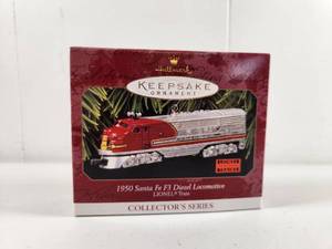 lot 219 image: Hallmark Keepsake 1950 Santa Fe F3 Diesel Locomotive Ornament