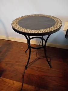 lot 923 image: Pier One Imports Table.  Slate. Slightly Heavy.  20 x 18.  Located in Basement with Walkout