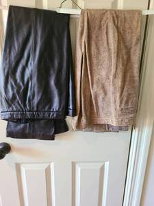 lot 1014 image: Womens black and brown leather pants, both size 6.
