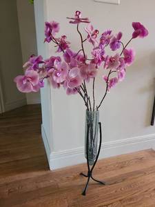 lot 1081 image: Purple Orchid Artificial Flowers with Glass Vase and Metal Stand, 38in tall