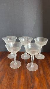 lot 1111 image: Etched Crystal Champagne Coupe Glasses Set of 5