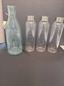 lot 1201 image: Glass Water Bottle Set