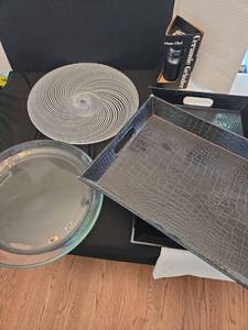 lot 1208 image: Black Crocodile Pattern Serving tray set with handles, ceramic herbs grinder, glass platters