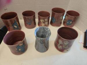 lot 1230 image: Handmade pottery cups by Jennie Becker