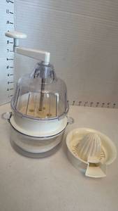lot 1267 image: Manual Food Processor with Citrus Juicer Attachment