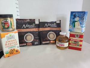 lot 1280 image: Mixed Pantry Food Items Bundle