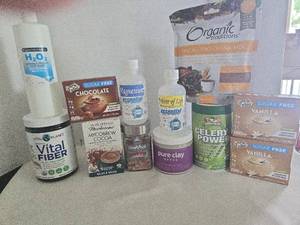 lot 1285 image: Health and Wellness Supplement Bundle