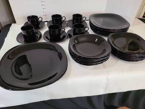 lot 1306 image: Mikasa Basic Black dishes, total of 31 pieces