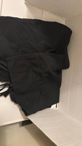 lot 1403 image: 2 aprons with pockets