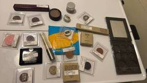 lot 1419 image: Professional Makeup Collection Lot with eyeshadow, eye brow and more