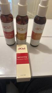 lot 1421 image: 302 Skincare Set - Cleansers and Lightening Cream