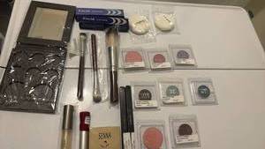 lot 1435 image: Mixed Beauty Makeup Collection with Brushes and Cosmetics