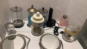 lot 1453 image: Professional Barber Salon Equipment Set with Glass Sanitizing Jars and Hair Clippers