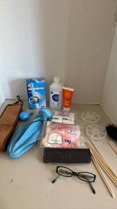 lot 1512 image: Mixed Health and Beauty Supply Lot