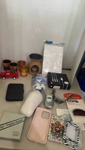 lot 1539 image: Mixed Electronics and Home Accessories Lot
