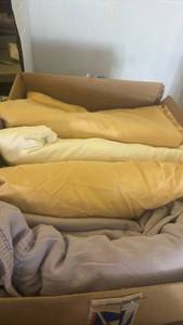 lot 1564 image: Full and queen size sheets