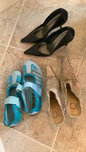 lot 1607 image: Ladies shoes 8.5-9