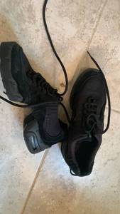 lot 1608 image: Bloch dance sneakers size 9