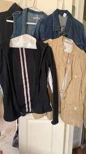 lot 1660 image: Ladies clothes S-M