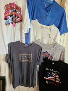 lot 1733 image: Mens t-shirts, L - XXL.
