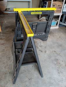 lot 3049 image: StoreHorse Folding Workbench Sawhorses qty 2