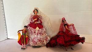 lot 3151 image: Spanish Flamenco Dancer and Matador Dolls Set